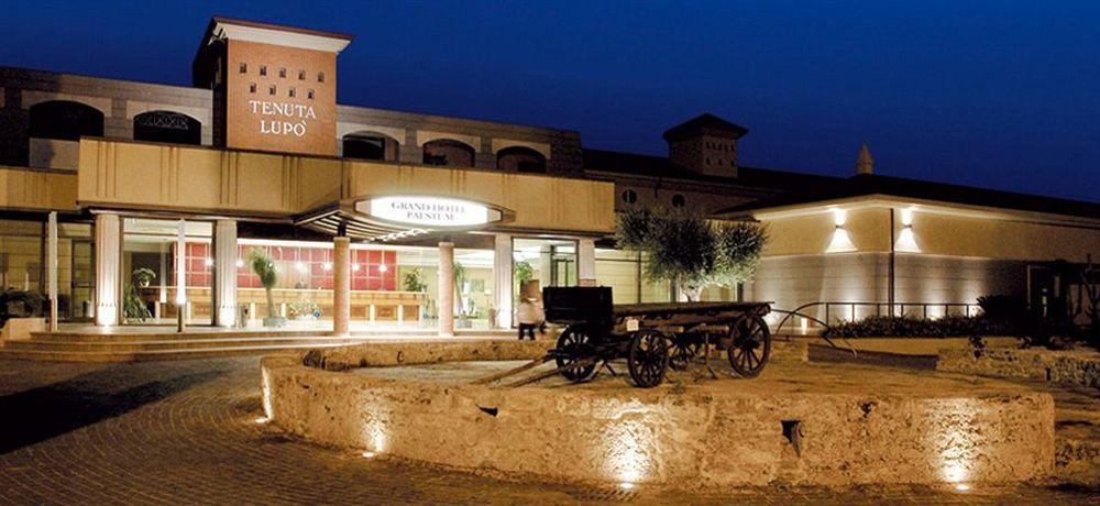 Grand Hotel Paestum Bagian luar foto