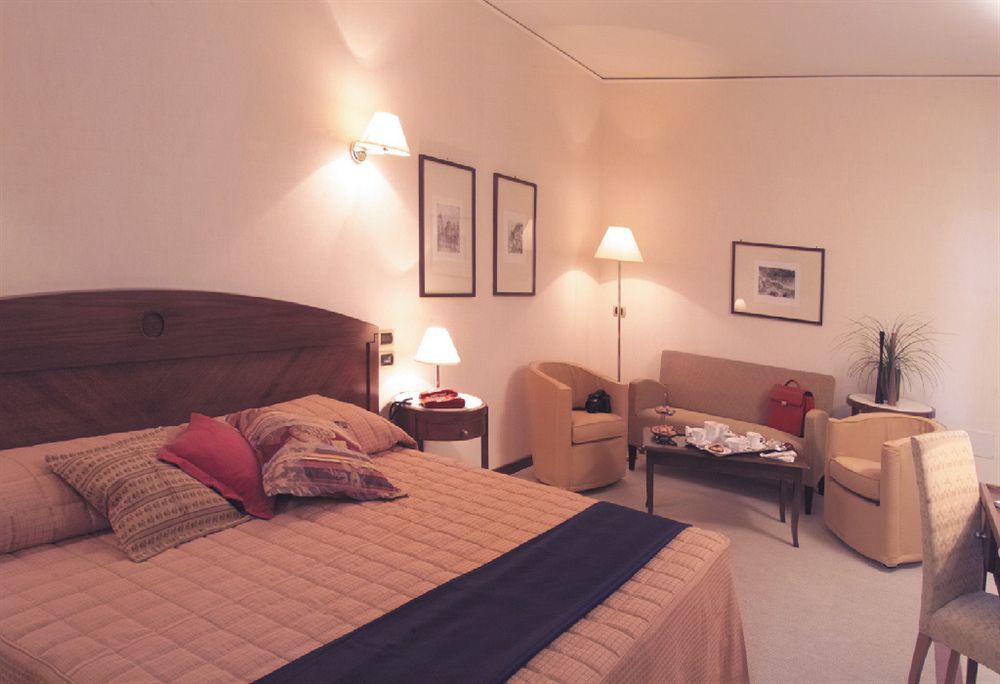 Grand Hotel Paestum Bagian luar foto